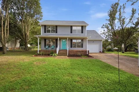 3043 Easy Goer Ln, Greenbrier, TN 37073