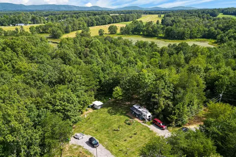 341 Dwyer Dr, Crossville, TN 38572