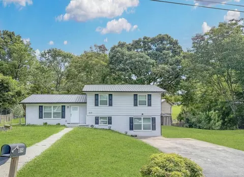 819 Scenic Dr SE, Cleveland, TN 37323