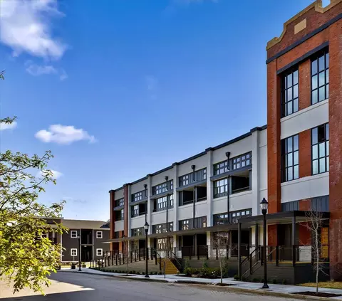 2424 E 18th St #24, Chattanooga, TN 37404