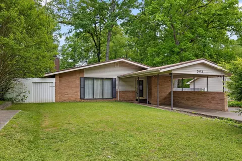 505 Thomas Dr, Rossville, GA 30741