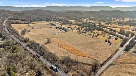 175 Hass Rd, Jasper, TN 37347 photo 3