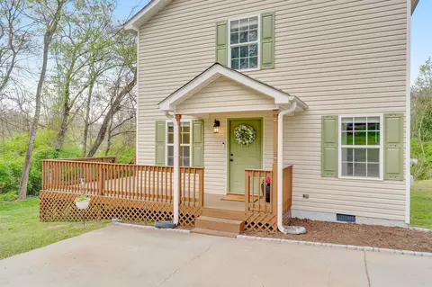 2715 Harrison Pike, Chattanooga, TN 37406