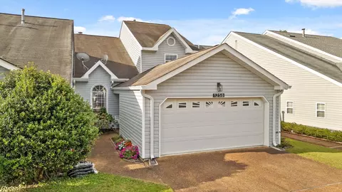 1258 Greenbrook Ln, Hixson, TN 37343