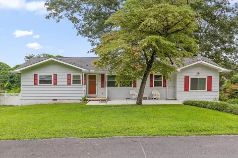 1010 Elaine Trl, Chattanooga, TN 37421