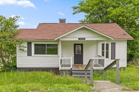 2735 Addison Rd, Chattanooga, TN 37406