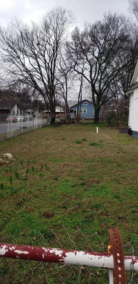 2295 Kirby Ave, Chattanooga, TN 37404