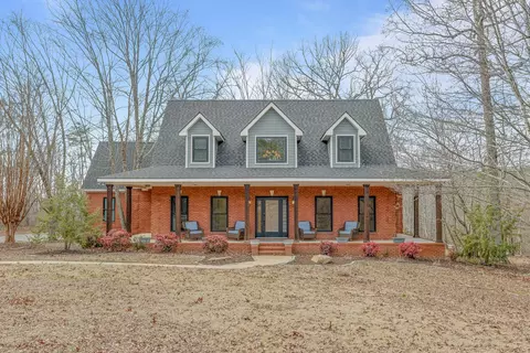 1124 Montlake Rd, Soddy Daisy, TN 37379