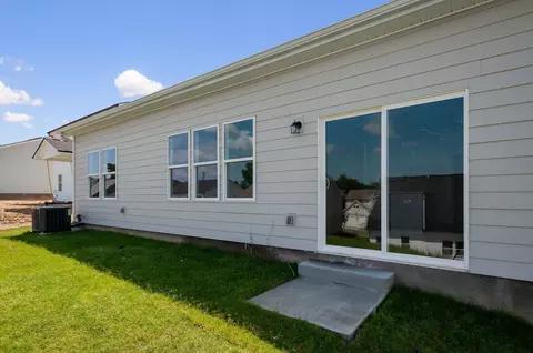 Exterior - 101 Riverview Run, Madison, TN 37115 photo 3 of 5