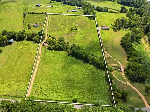 0 Herschal Lyles Rd, Westmoreland, TN 37186
