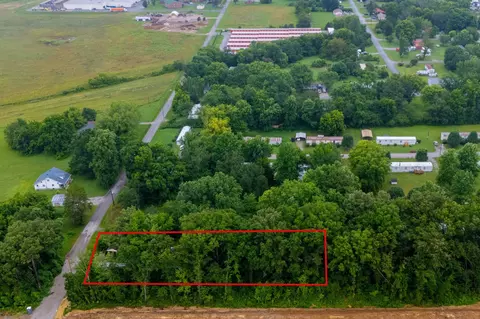 491 Joe Hickerson Rd, Manchester, TN 37355