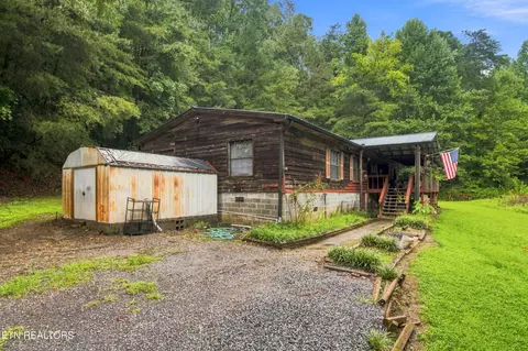 1649 Six Mile Cemetery Rd, Maryville, TN 37803
