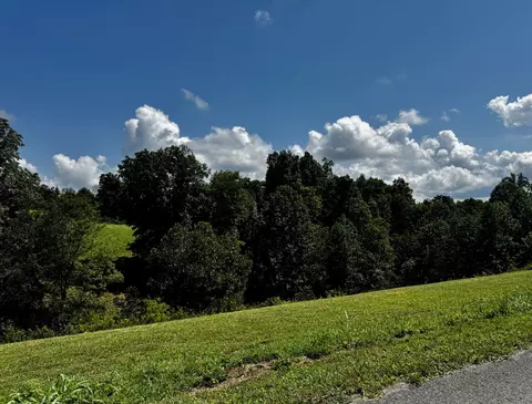 630 Dyer Ridge Rd, Baxter, TN 38544 photo 2