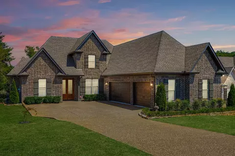 982 Luxborough Dr, Hendersonville, TN 37075