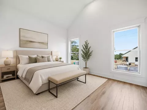 Bedroom - 342 Thomas Rd, Fort Oglethorpe, GA 30742 photo 1 of 4