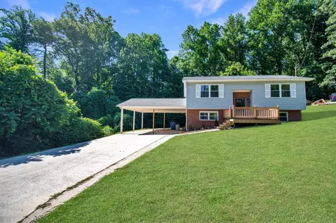 503 Martin Luther King Junior Dr, Rockwood, TN 37854