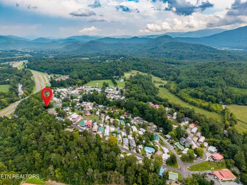 449 Mountain Thrush Dr, Townsend, TN 37882 photo 27