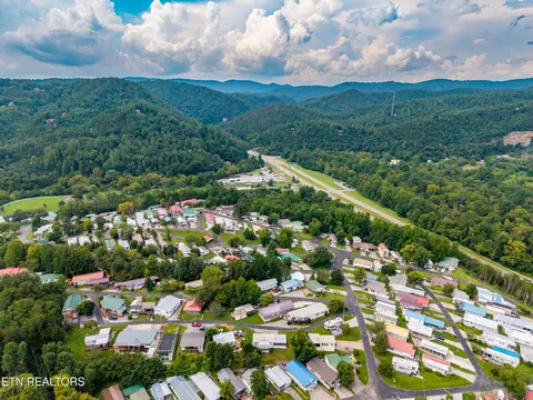 449 Mountain Thrush Dr, Townsend, TN 37882 photo 23