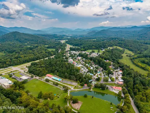 449 Mountain Thrush Dr, Townsend, TN 37882 photo 30