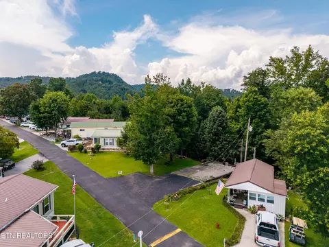 449 Mountain Thrush Dr, Townsend, TN 37882 photo 9