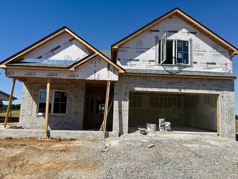3706 Stillwater Pt, Clarksville, TN 37043