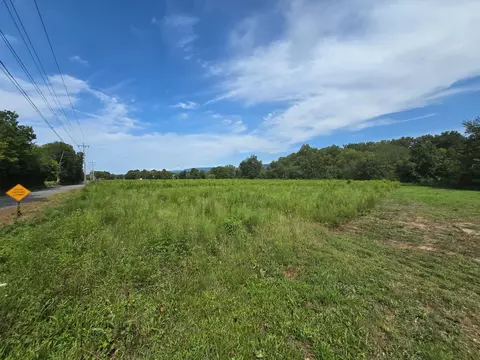 127 S U, Dunlap, TN 37327 photo 2