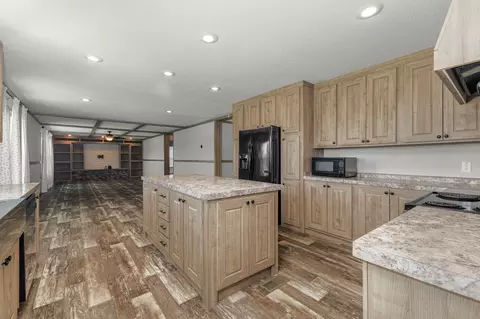 Kitchen - 2139 Morrison Viola Rd, Morrison, TN 37357 photo 1 of 2