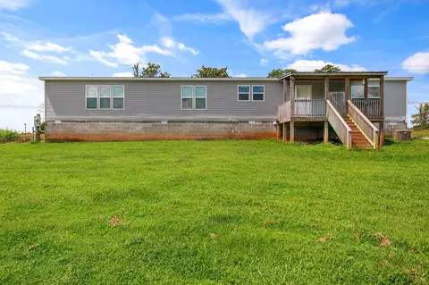 Exterior - 2139 Morrison Viola Rd, Morrison, TN 37357 photo 5 of 8