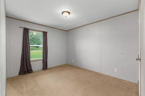 Bedroom - 2139 Morrison Viola Rd, Morrison, TN 37357 photo 5 of 5