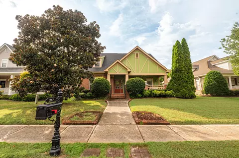 217 Horse Creek Drive Dr, Chattanooga, TN 37405