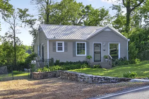 125 Neese Dr, Nashville, TN 37211