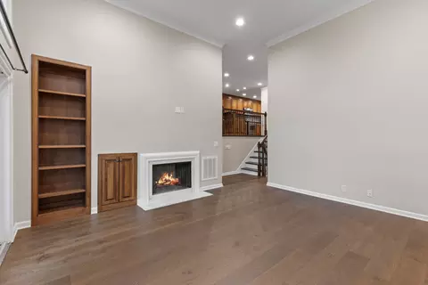 401 Bowling Ave #17, Nashville, TN 37205