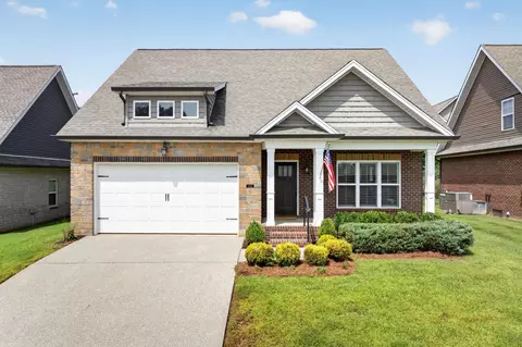 1103 Cross Pointe Dr, Cookeville, TN 38506