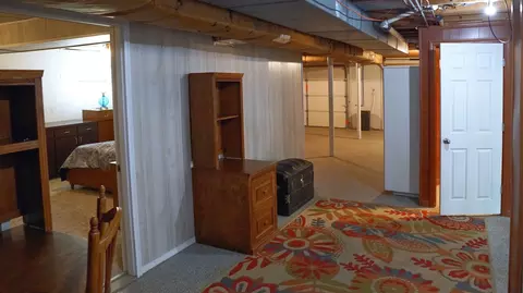 Entry Way - 100 Canary Dr, Dickson, TN 37055 photo 4 of 4