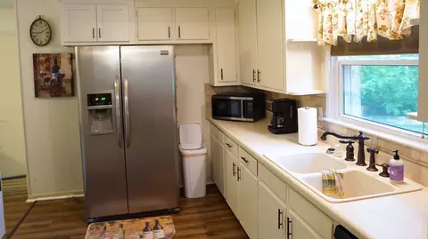 Kitchen - 100 Canary Dr, Dickson, TN 37055 photo 5 of 5