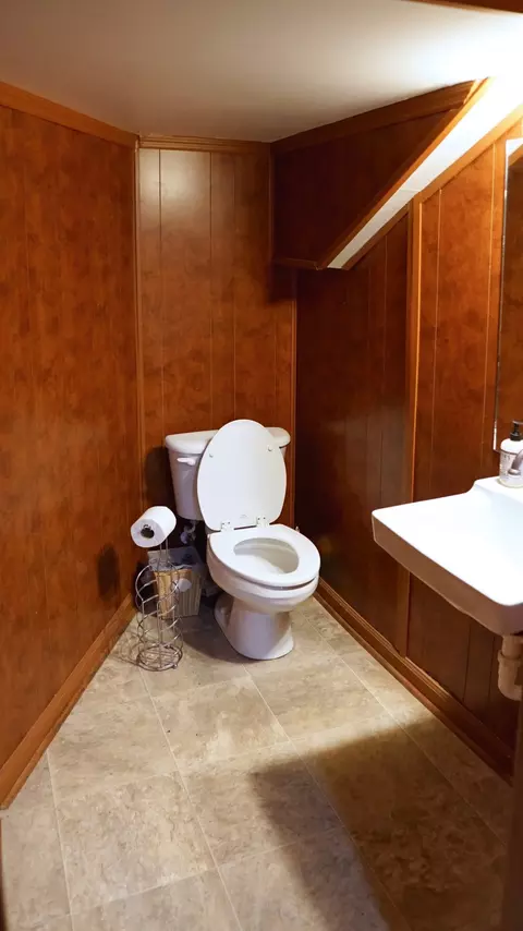 Bath - 100 Canary Dr, Dickson, TN 37055 photo 6 of 6