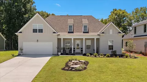 3209 Stonehorn Dr, Bell Buckle, TN 37020