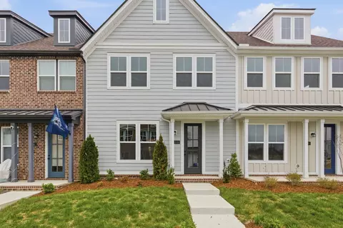 138 Valentine Aly, Nashville, TN 37218