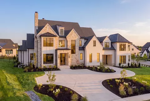 8128 Boiling Springs Pl, Brentwood, TN 37027