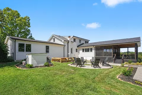 Exterior - 1330 Ridge Rd, Dickson, TN 37055 photo 6 of 11