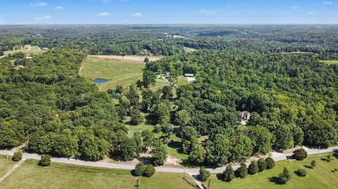 View/Area - 1330 Ridge Rd, Dickson, TN 37055 photo 3 of 6