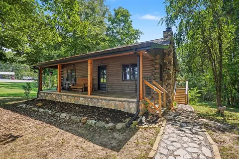 Exterior - 1330 Ridge Rd, Dickson, TN 37055 photo 8 of 11