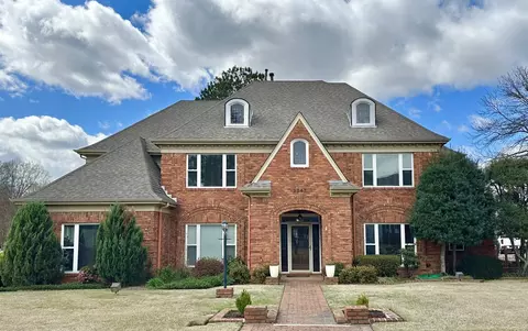 2247 Otterburn Ln, Germantown, TN 38139
