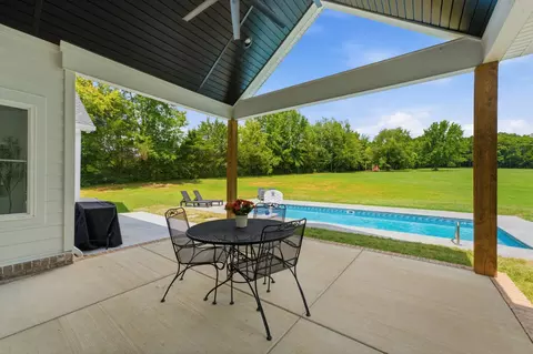 Exterior - 478 Allisona Rd, Eagleville, TN 37060 photo 6 of 19