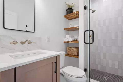 Bath - 478 Allisona Rd, Eagleville, TN 37060 photo 5 of 7