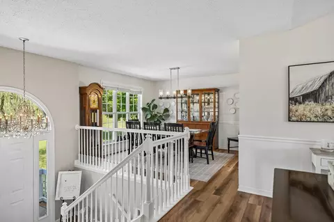 Entry Way - 943 Beechcroft Rd, Spring Hill, TN 37174 photo 3 of 5