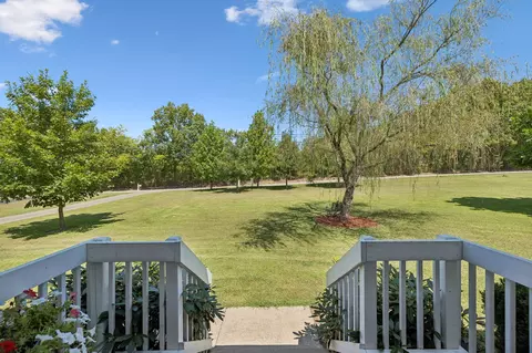 Exterior - 943 Beechcroft Rd, Spring Hill, TN 37174 photo 14 of 47
