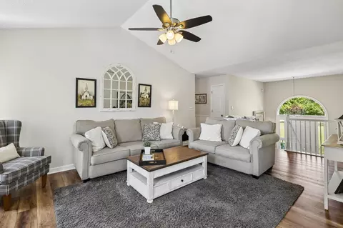 Living - 943 Beechcroft Rd, Spring Hill, TN 37174 photo 3 of 3