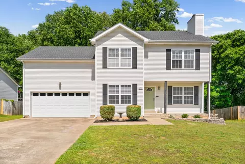 3789 Mcallister Dr, Clarksville, TN 37042
