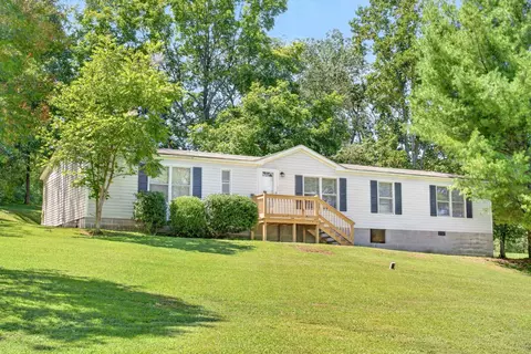 1928 Old Gallatin Rd, Portland, TN 37148